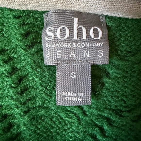 Soho Emerald Knit Crew Neck Sweater - Picture 7 of 7